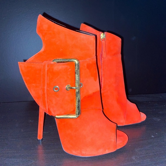 Giuseppe Zanotti leather/ suede peep-toe booties - Picture 3 of 8
